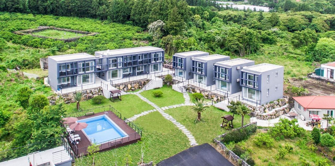 Donnaeko Pension 西归浦市 外观 照片